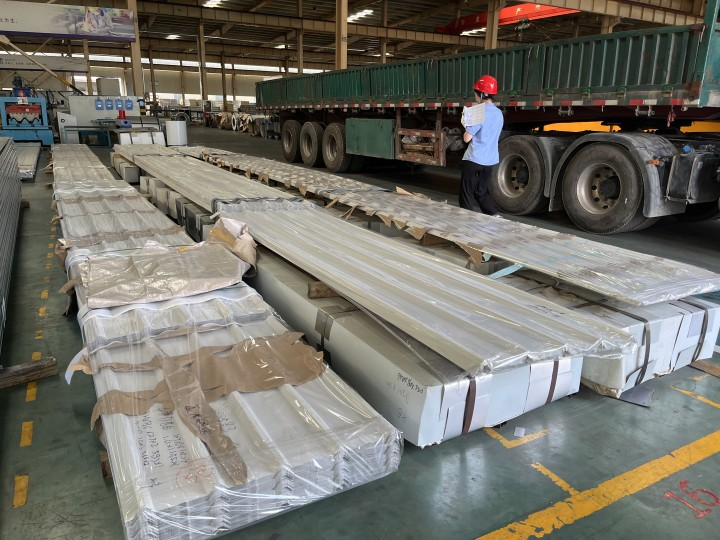 壓型板的優(yōu)勢(shì)